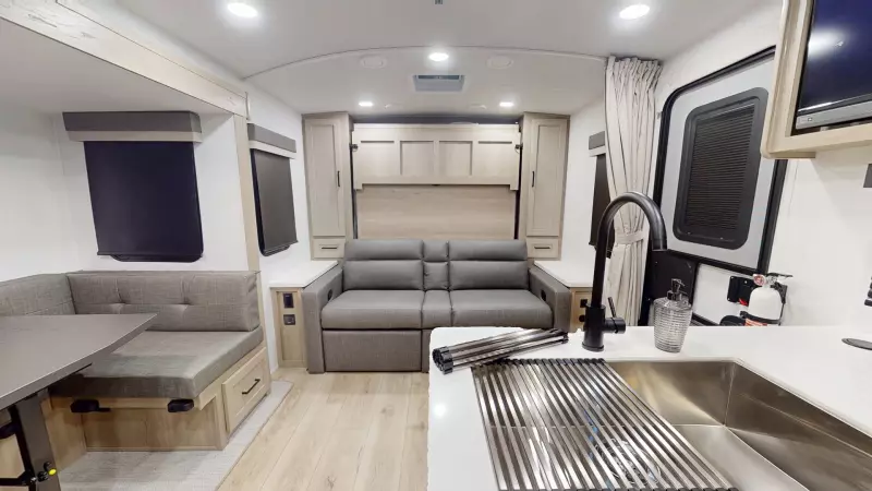 2519S Floorplan Main Room