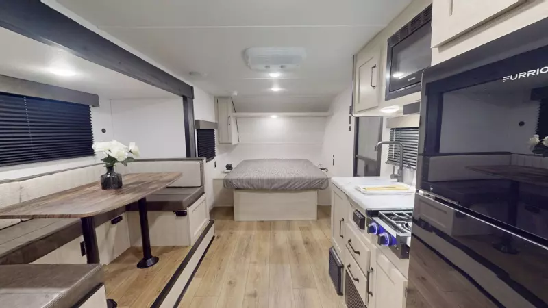 16DSCE Floorplan Main Room