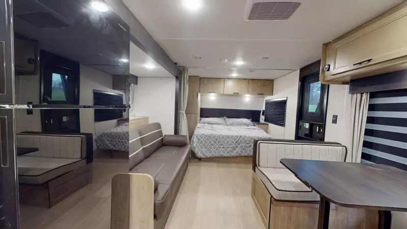 22CE Floorplan Main Room