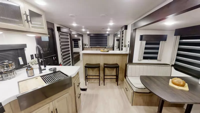 306MM Floorplan Main Room